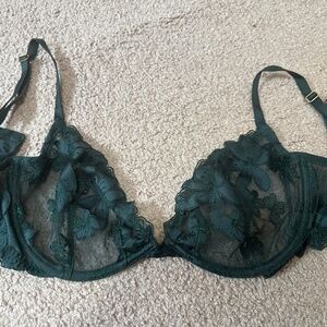 VS bra